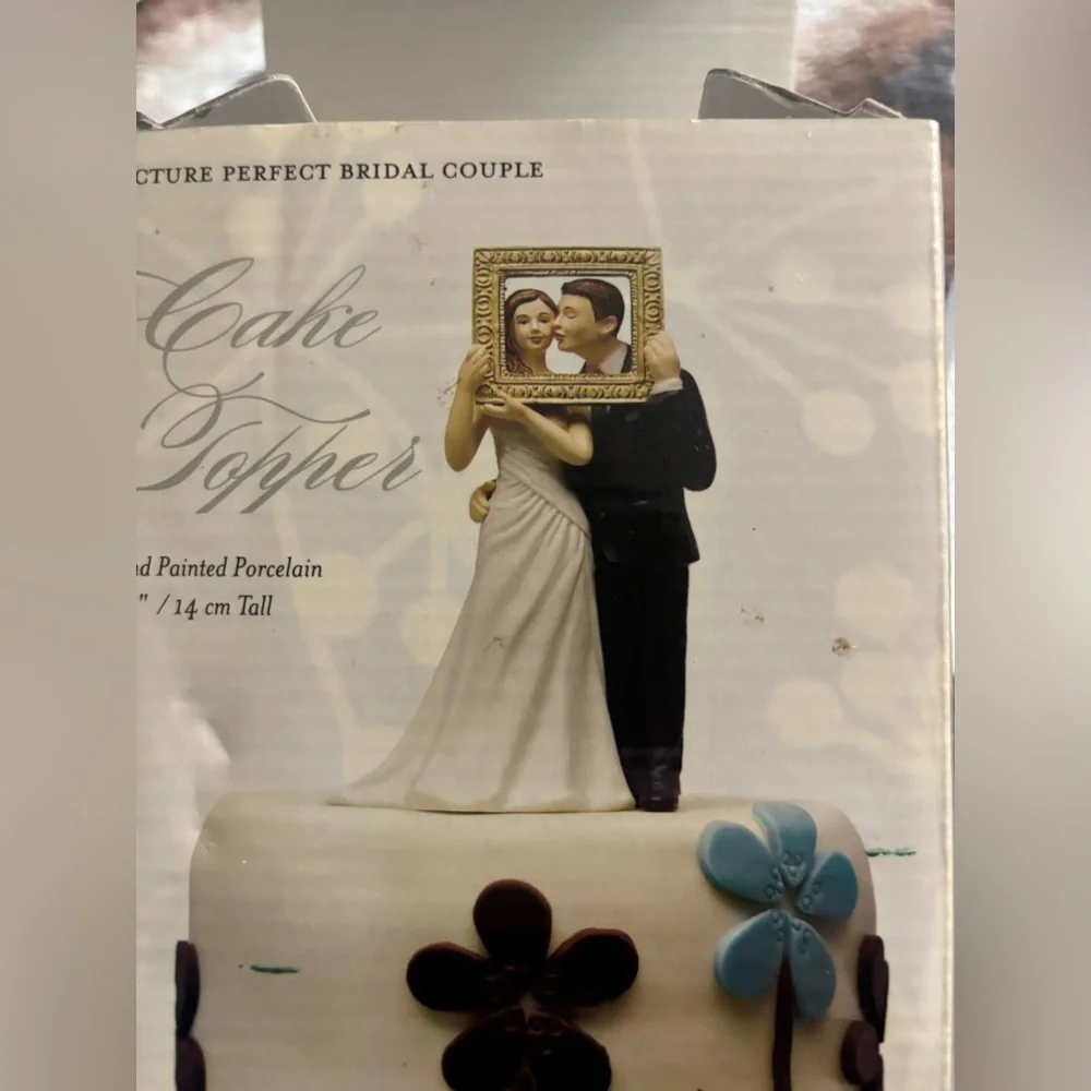 Picture Perfect Cake Topper
